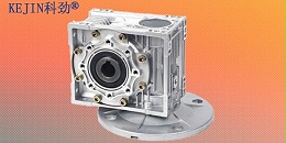 蜗轮减速机漏油原因